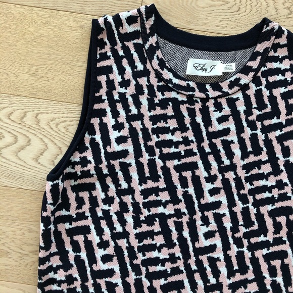 Eliza J Knit Dress - Picture 2 of 3